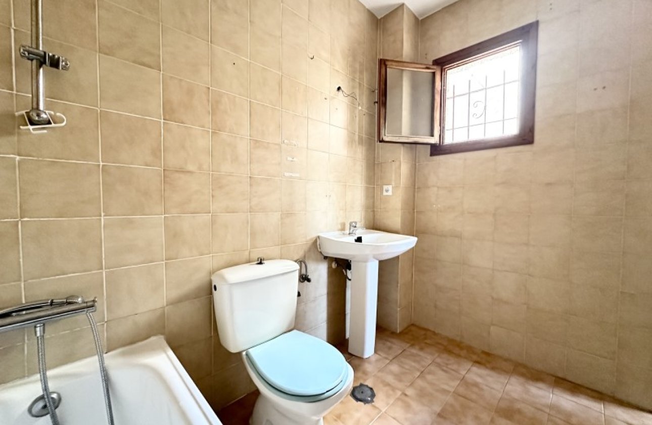 Resale - Town House -
Torrevieja - Costa Blanca