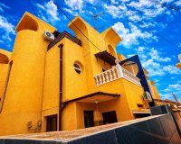 Resale - Town House -
Torrevieja - Costa Blanca