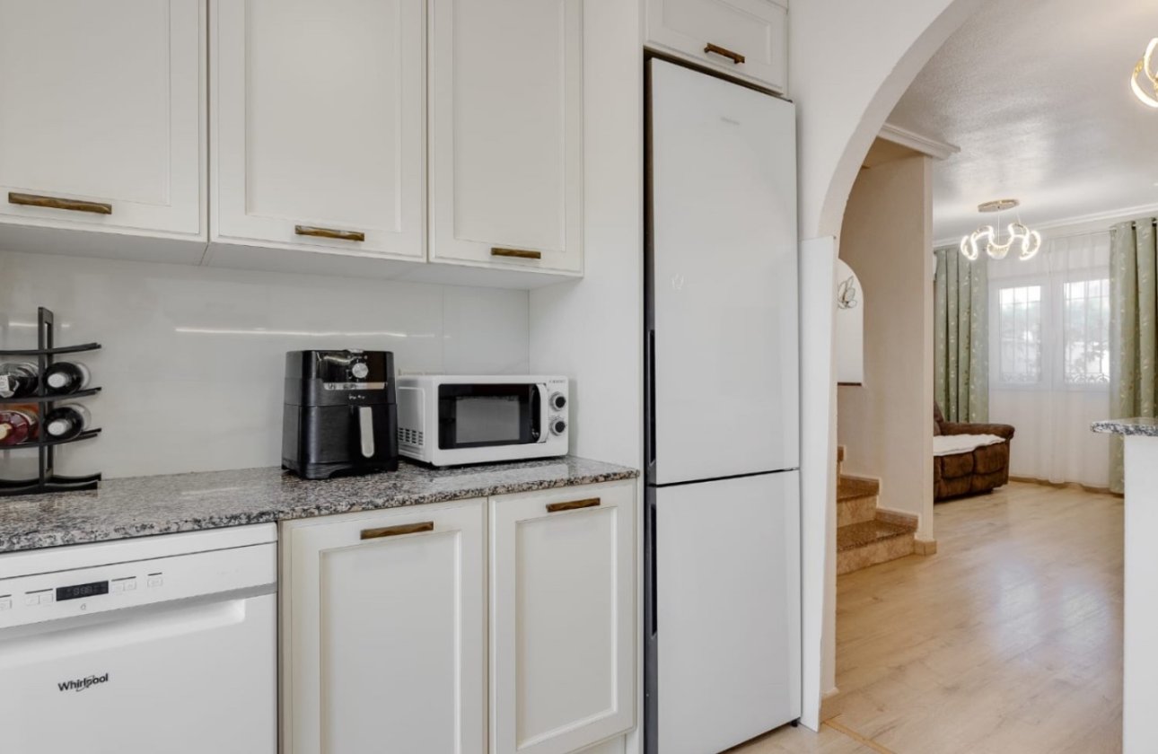 Resale - Town House -
Torrevieja - Costa Blanca