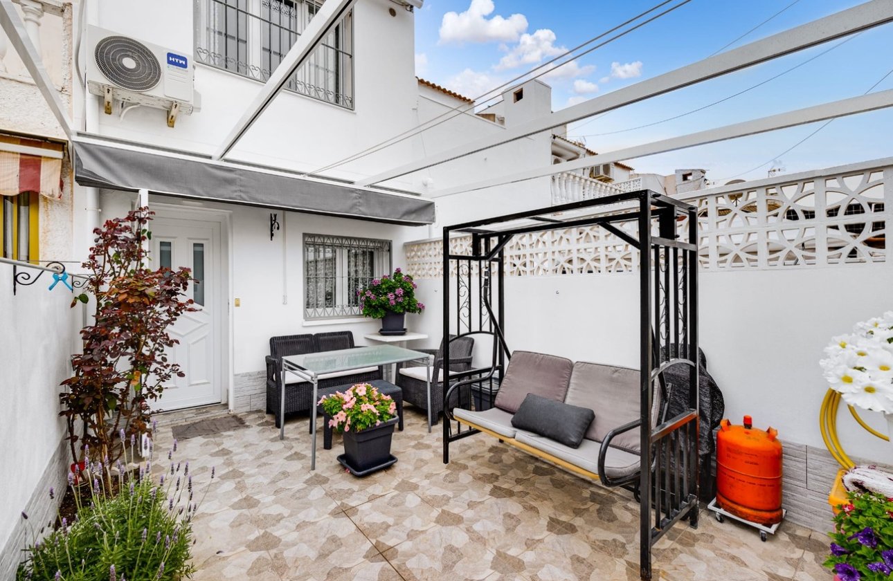 Resale - Town House -
Torrevieja - Costa Blanca