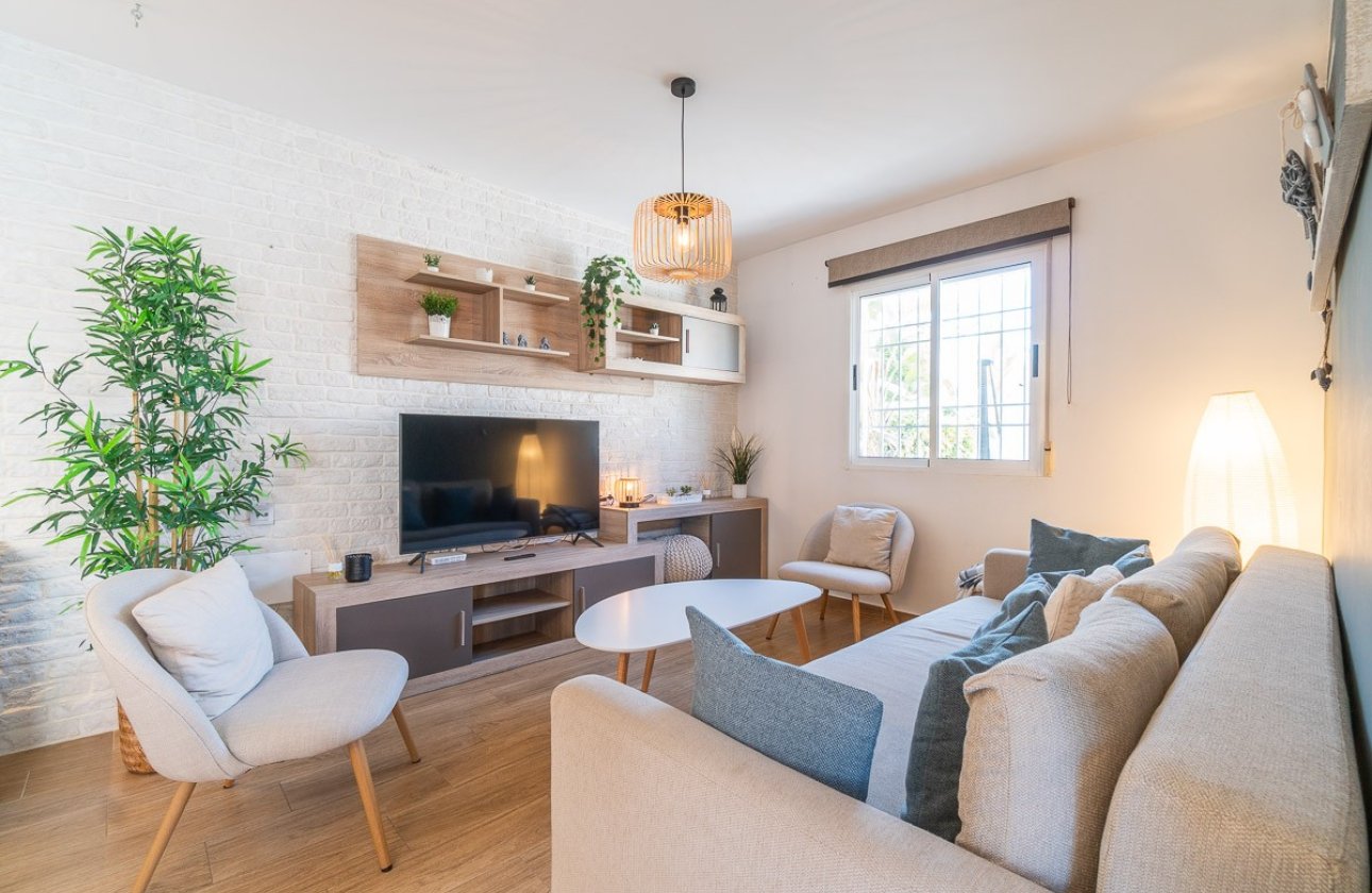 Resale - Town House -
Torrevieja - Costa Blanca