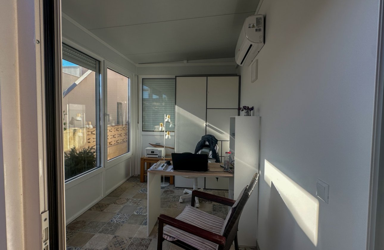 Resale - Town House -
Torrevieja - Costa Blanca