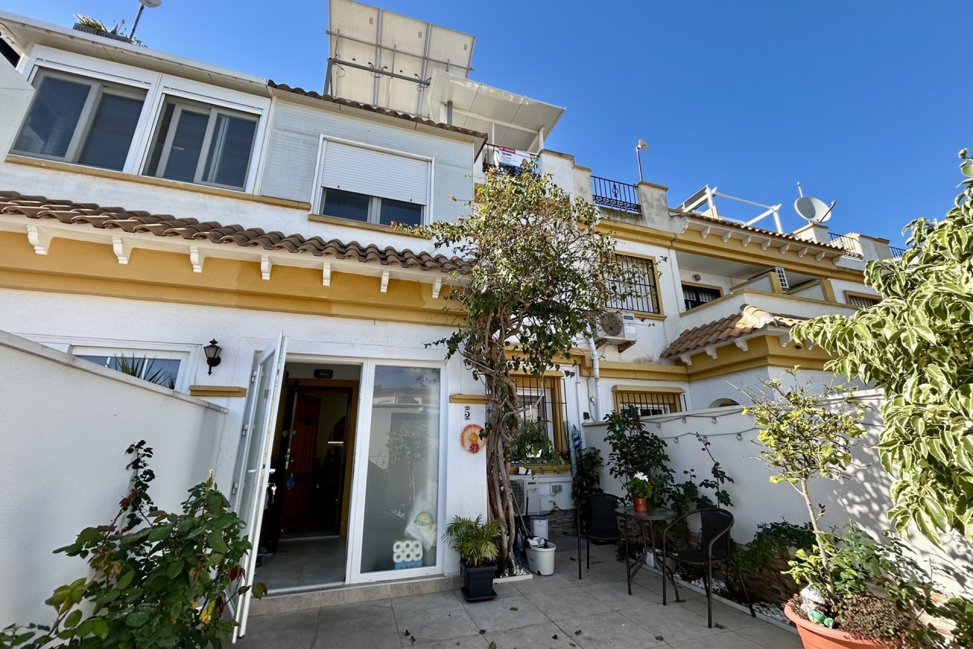 Resale - Town House -
Torrevieja - Costa Blanca
