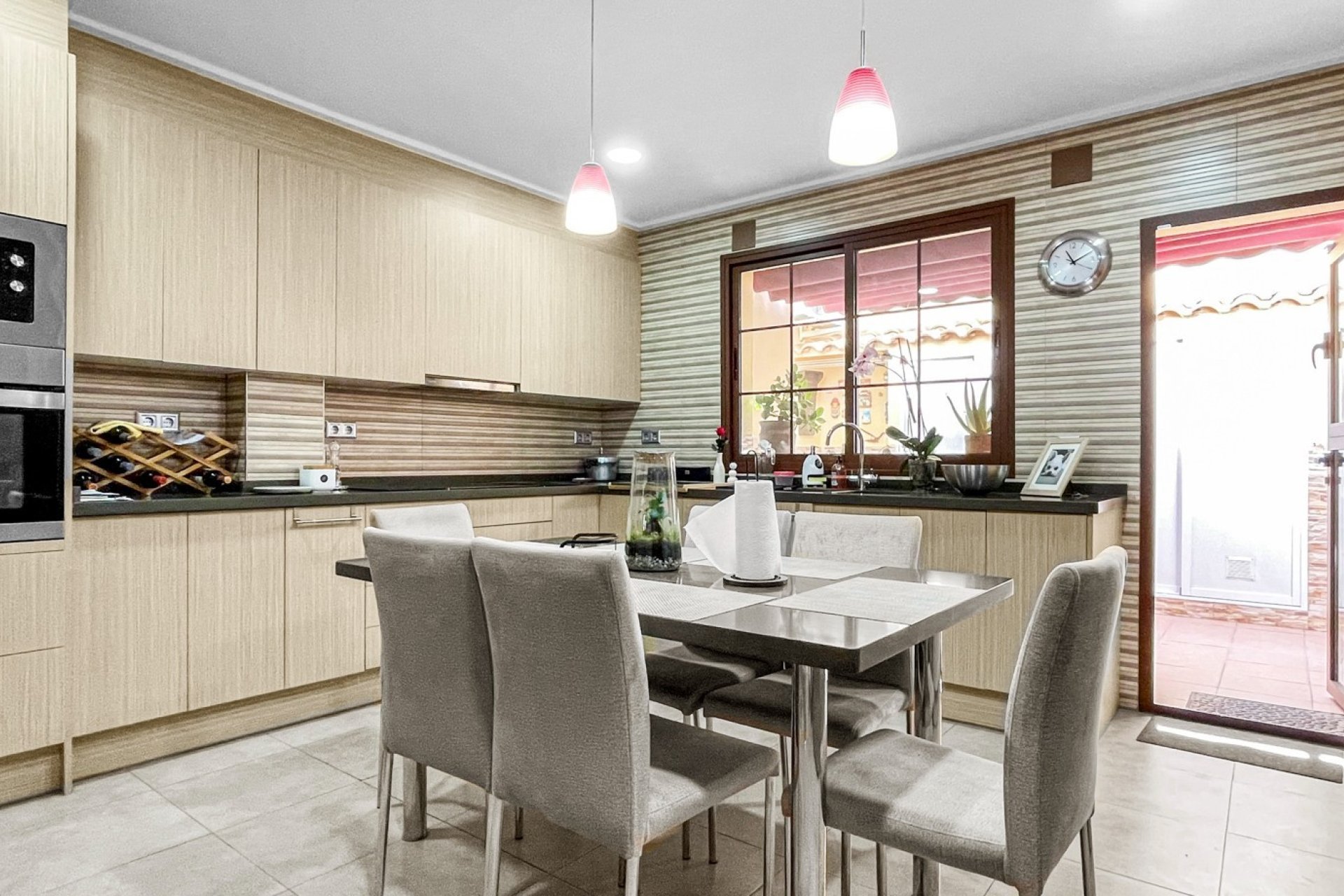 Resale - Town House -
Torrevieja - Costa Blanca