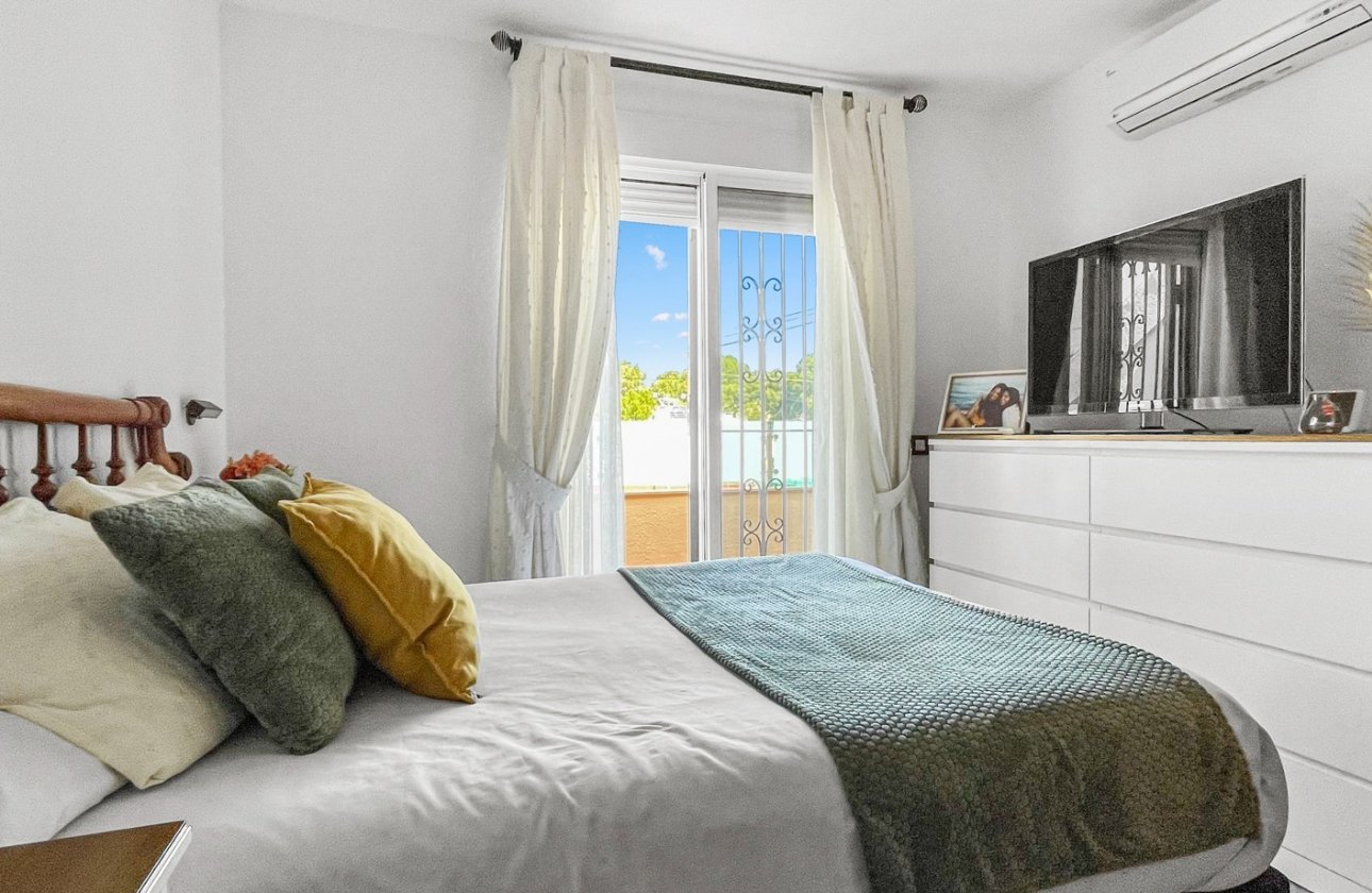 Resale - Town House -
Torrevieja - Costa Blanca