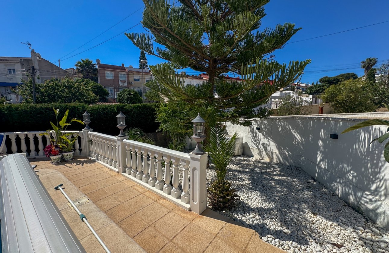 Resale - Town House -
Torrevieja - Costa Blanca