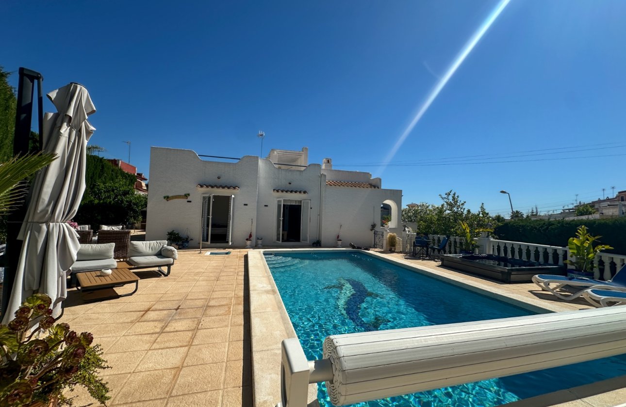 Resale - Town House -
Torrevieja - Costa Blanca