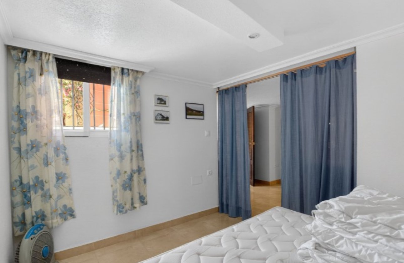 Resale - Town House -
Torrevieja - Costa Blanca