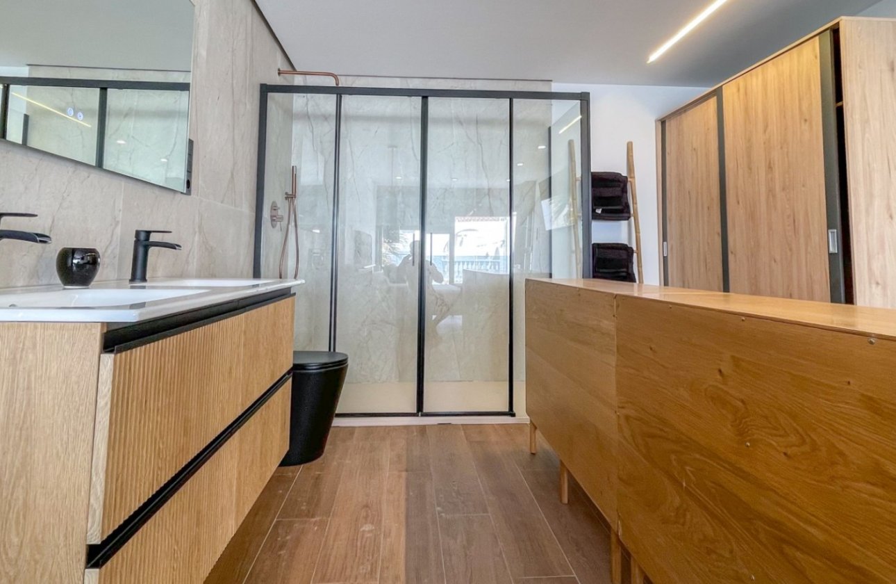 Resale - Town House -
Torrevieja - Costa Blanca