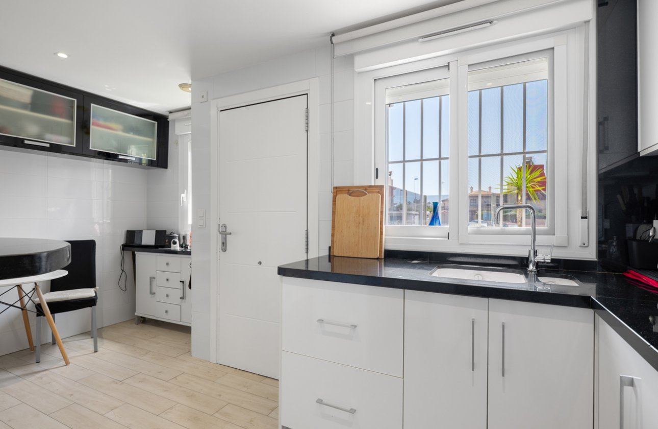 Resale - Town House -
Torrevieja - Costa Blanca