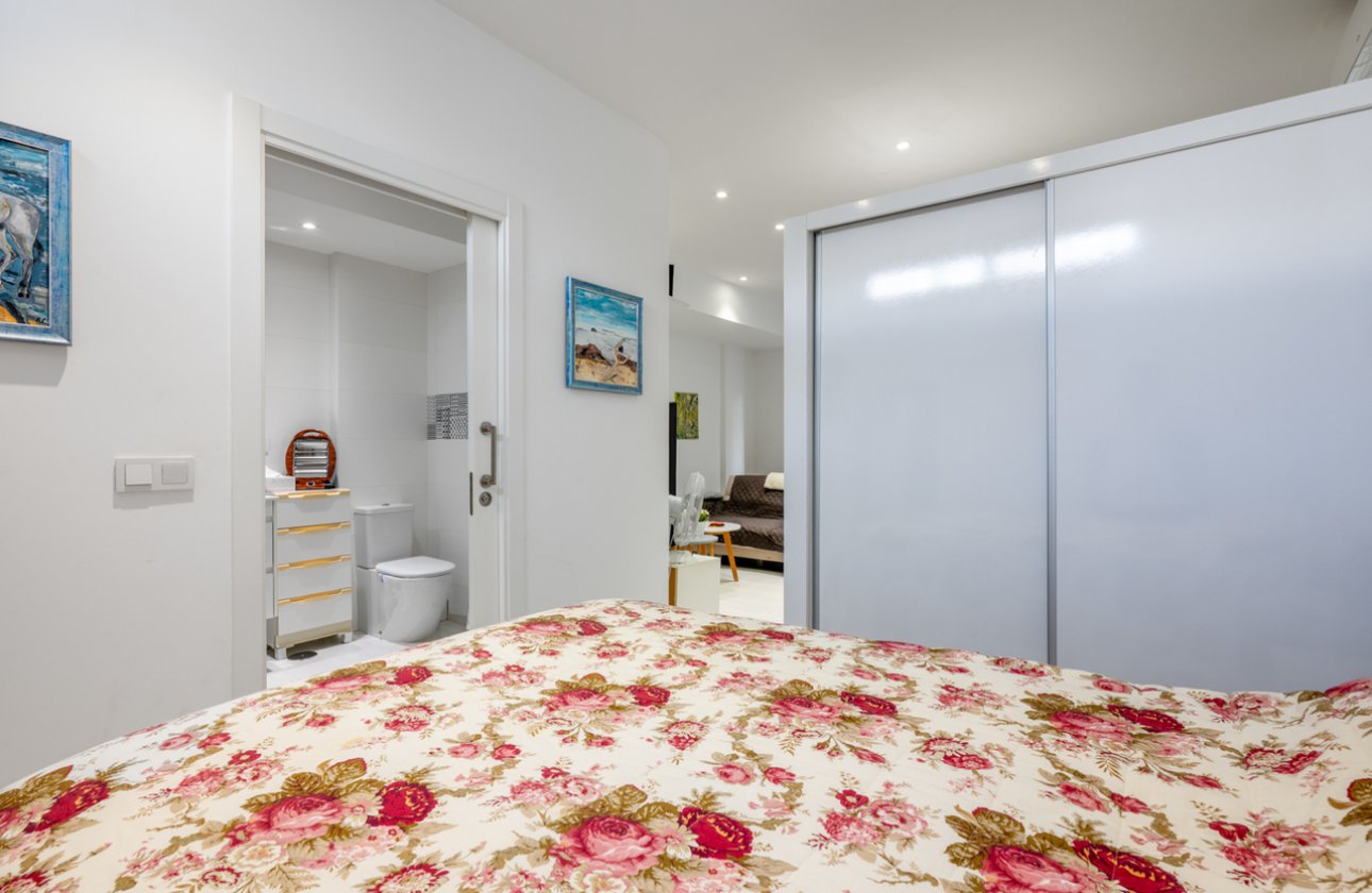 Resale - Town House -
Torrevieja - Costa Blanca