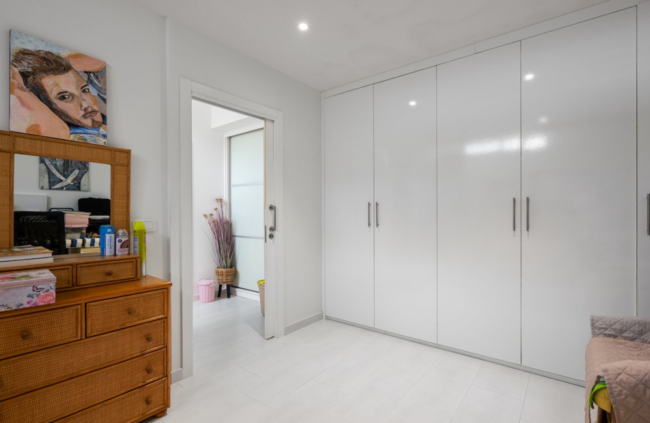 Resale - Town House -
Torrevieja - Costa Blanca