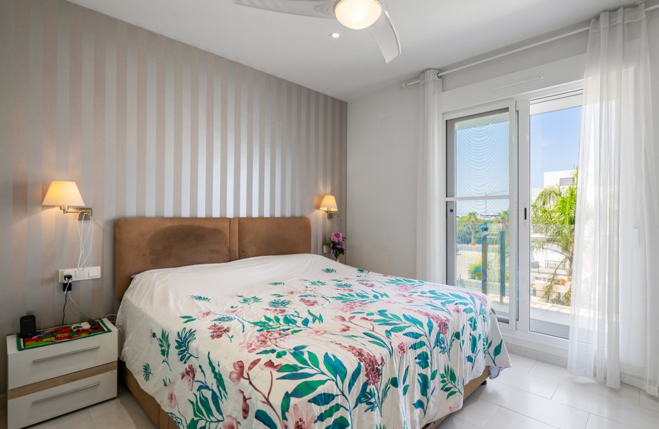Resale - Town House -
Torrevieja - Costa Blanca