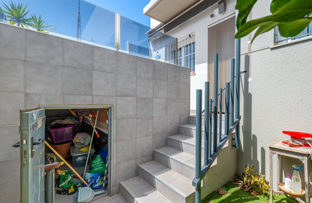 Resale - Town House -
Torrevieja - Costa Blanca