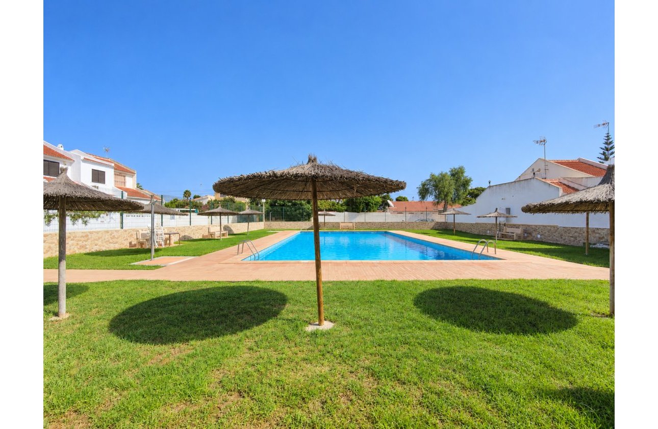Resale - Town House -
Torrevieja - Costa Blanca