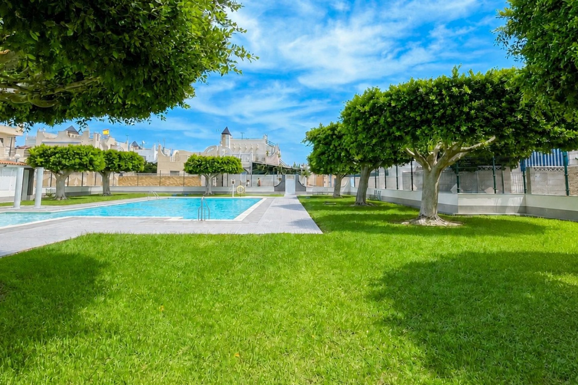 Resale - Town House -
Torrevieja - Costa Blanca