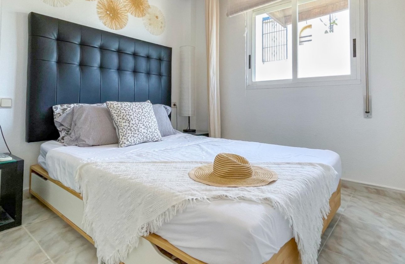 Resale - Town House -
Torrevieja - Costa Blanca