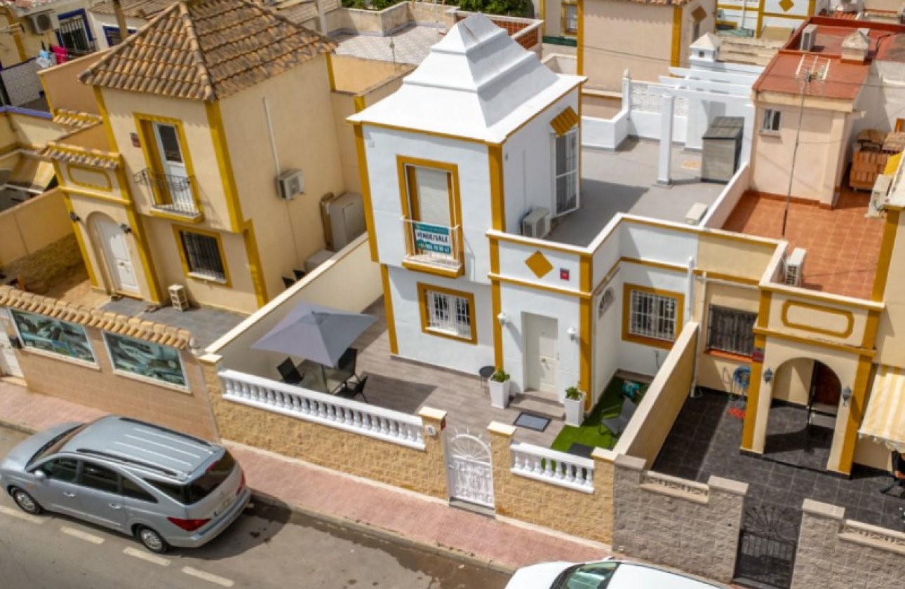 Resale - Town House -
Torrevieja - Costa Blanca