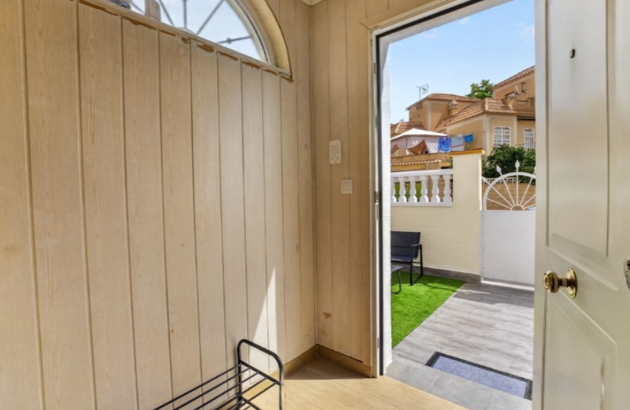 Resale - Town House -
Torrevieja - Costa Blanca