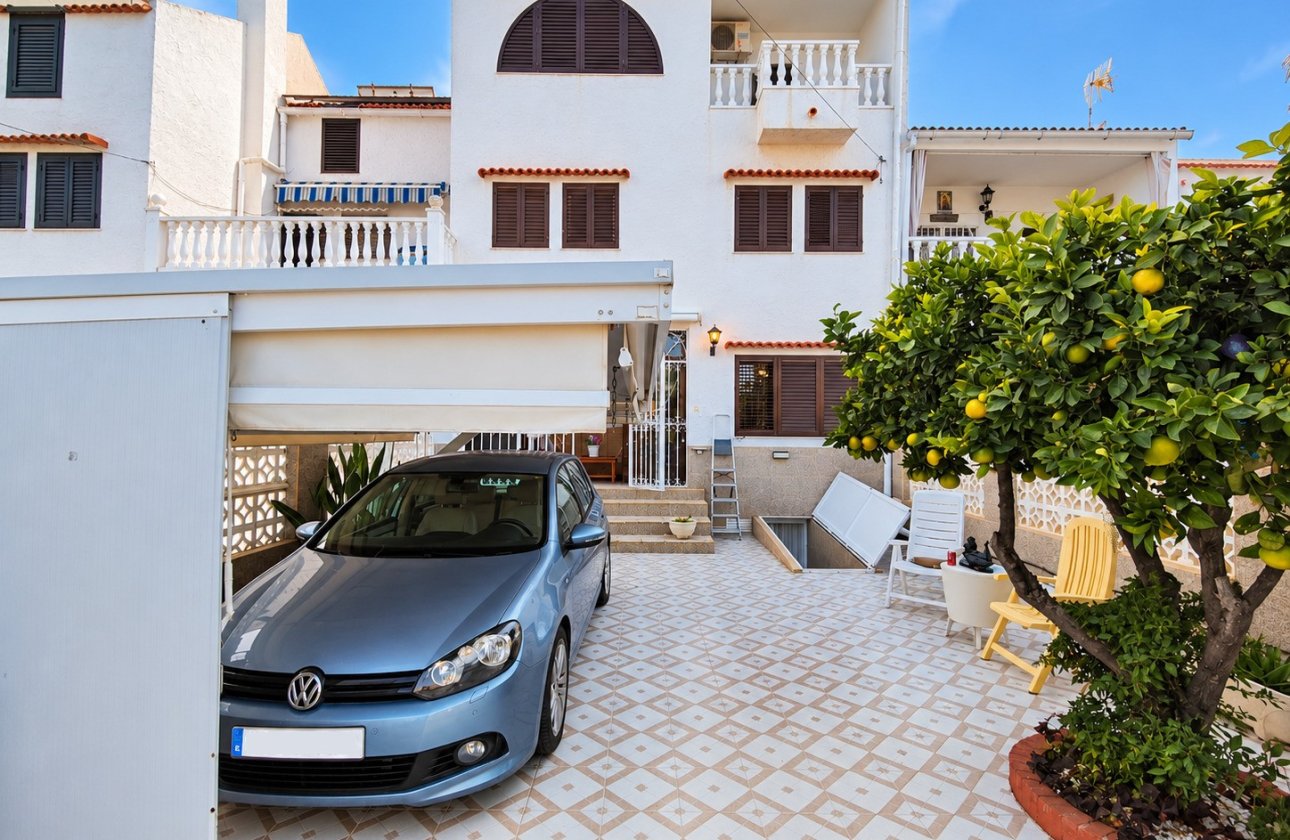 Resale - Town House -
Torrevieja - Costa Blanca