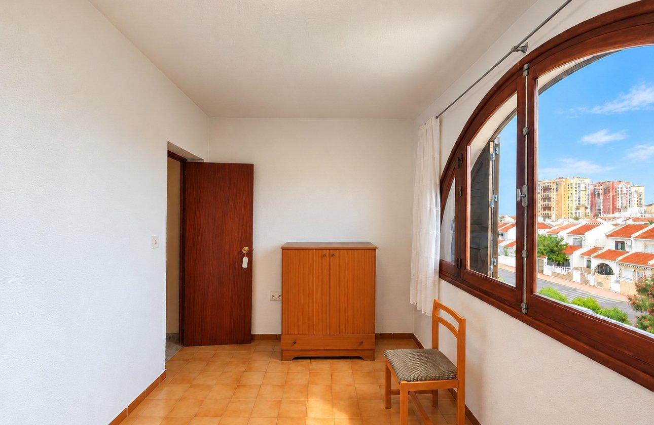 Resale - Town House -
Torrevieja - Costa Blanca