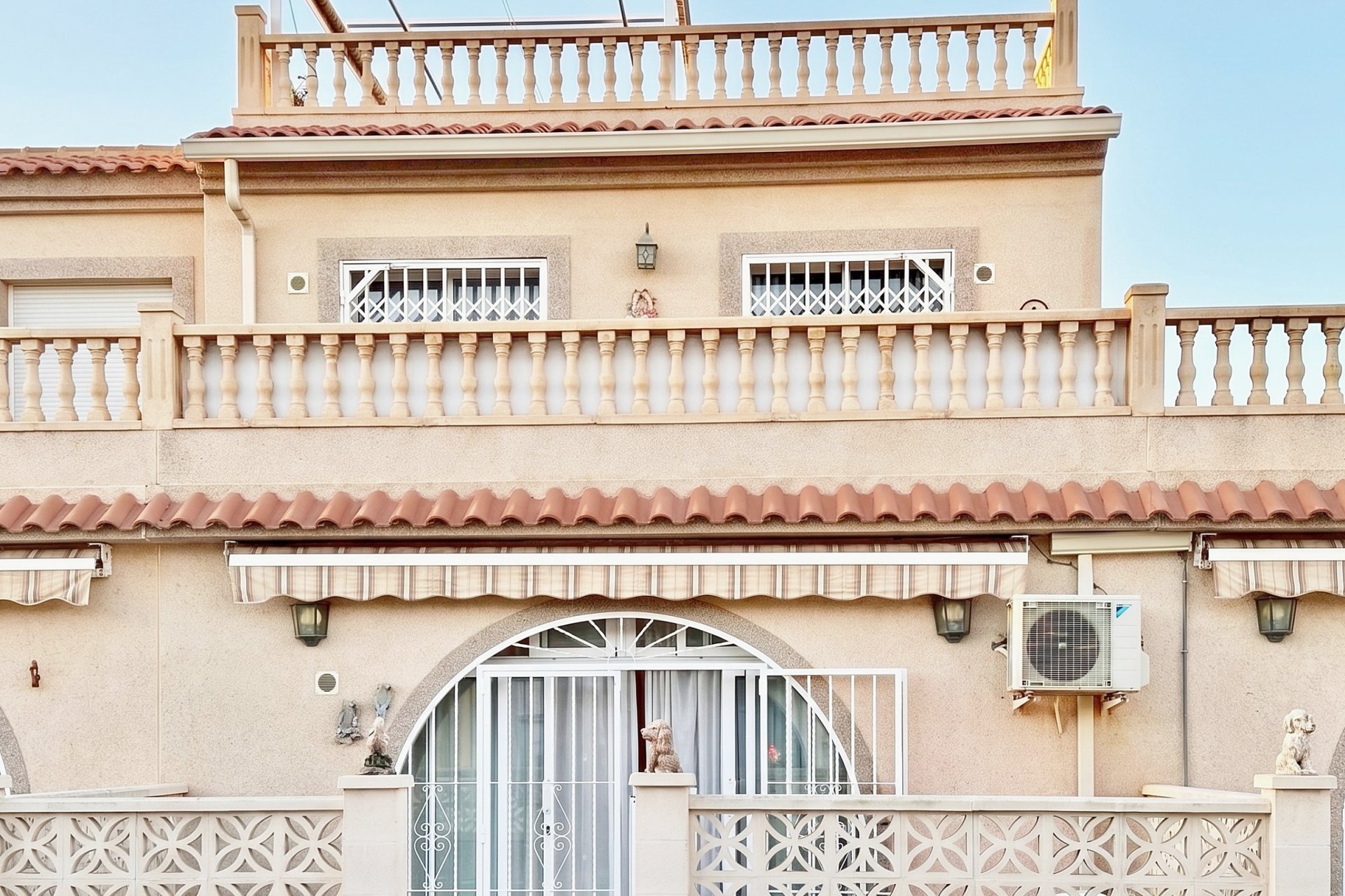 Resale - Town House -
Torrevieja - Costa Blanca