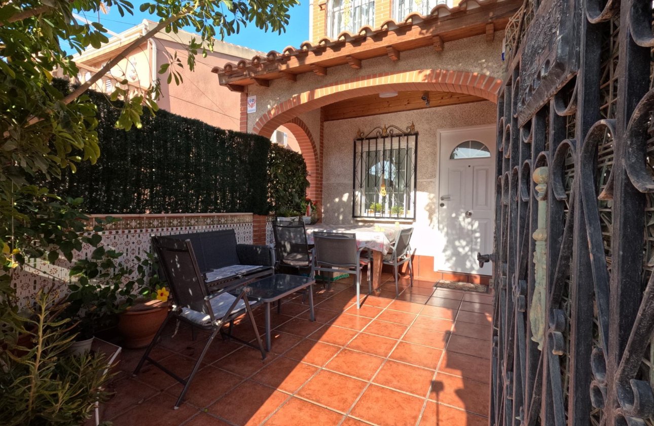 Resale - Town House -
Torrevieja - El Acequión - Los Náufragos