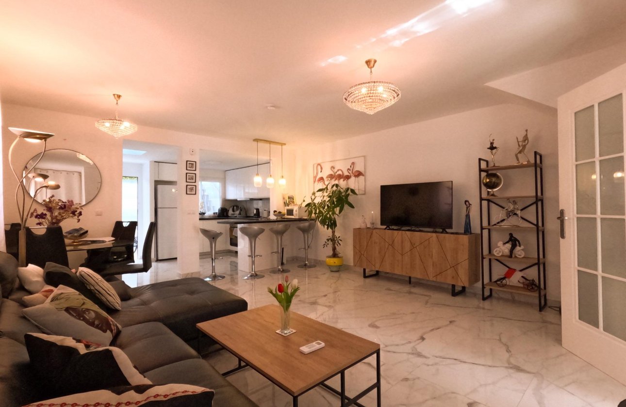 Resale - Town House -
Torrevieja - El Acequión - Los Náufragos