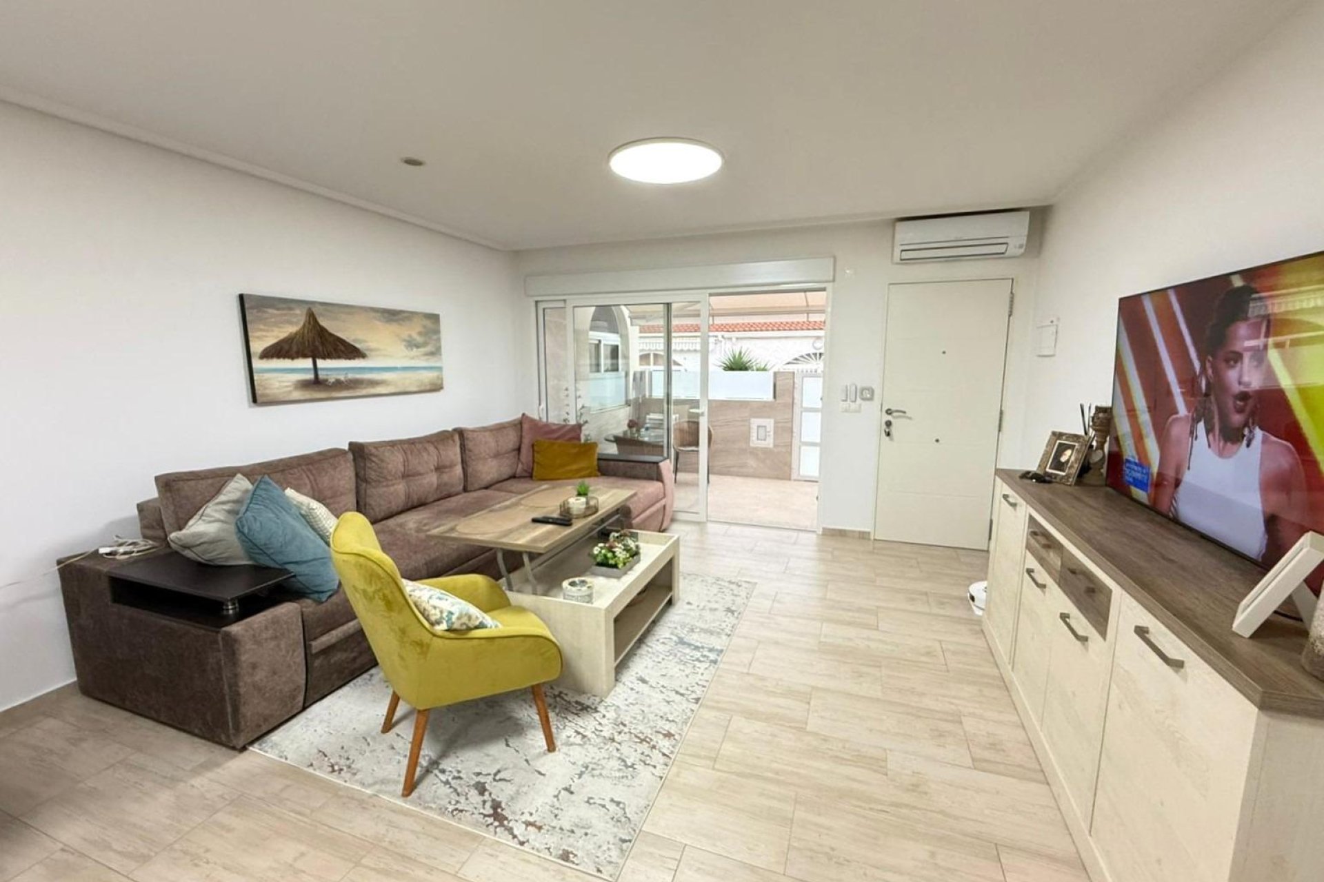 Resale - Town House -
Torrevieja - El Chaparral
