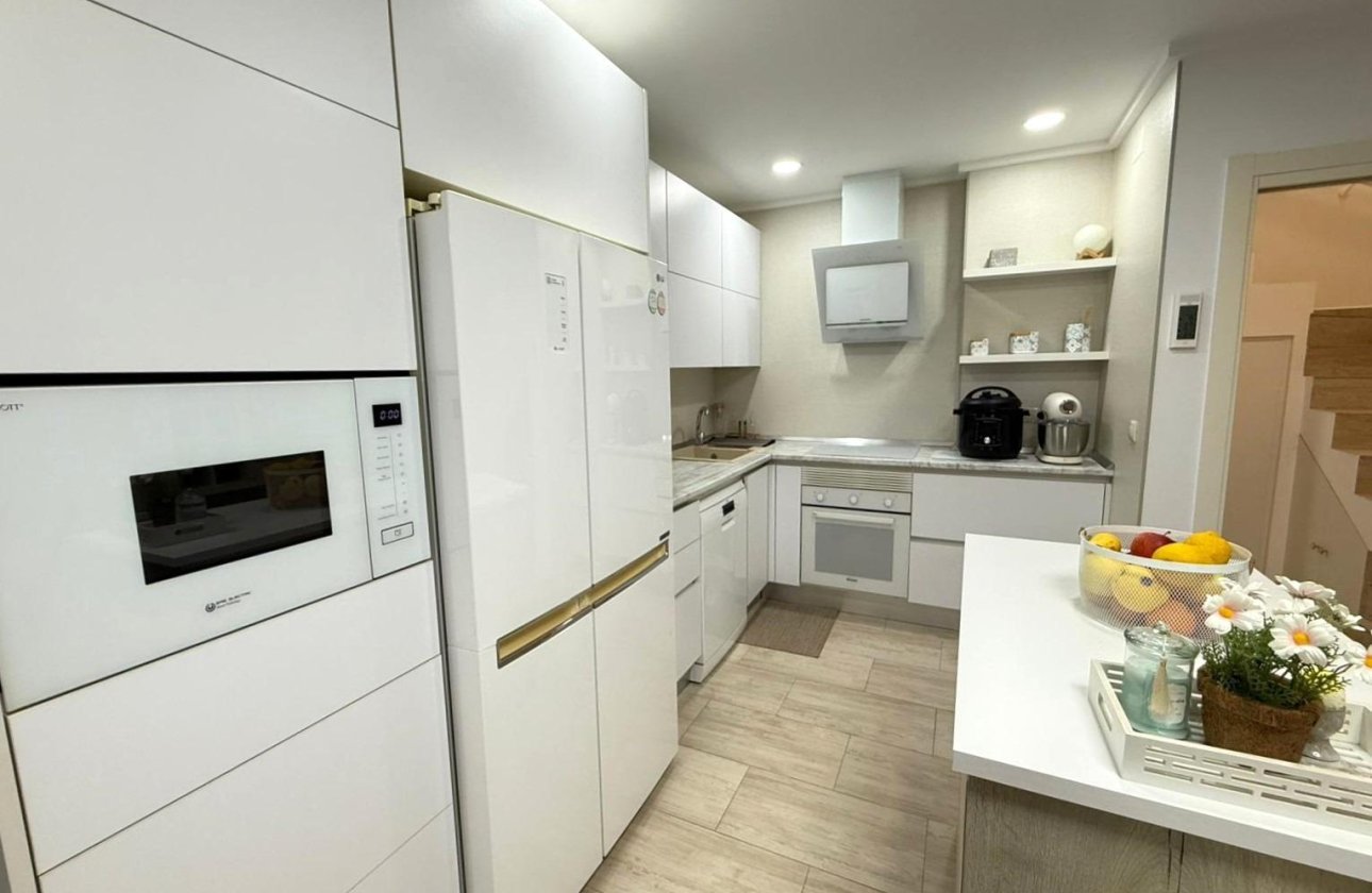 Resale - Town House -
Torrevieja - El Chaparral