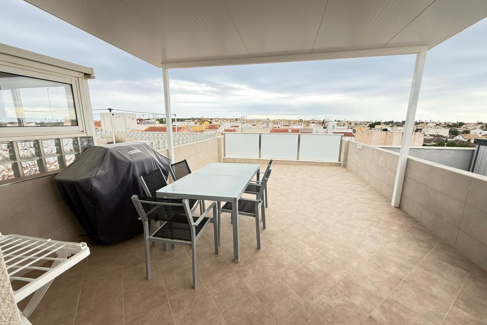 Resale - Town House -
Torrevieja - El Chaparral