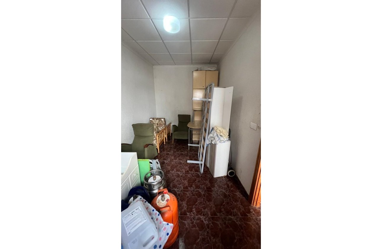 Resale - Town House -
Torrevieja - Estacion De Autobuses