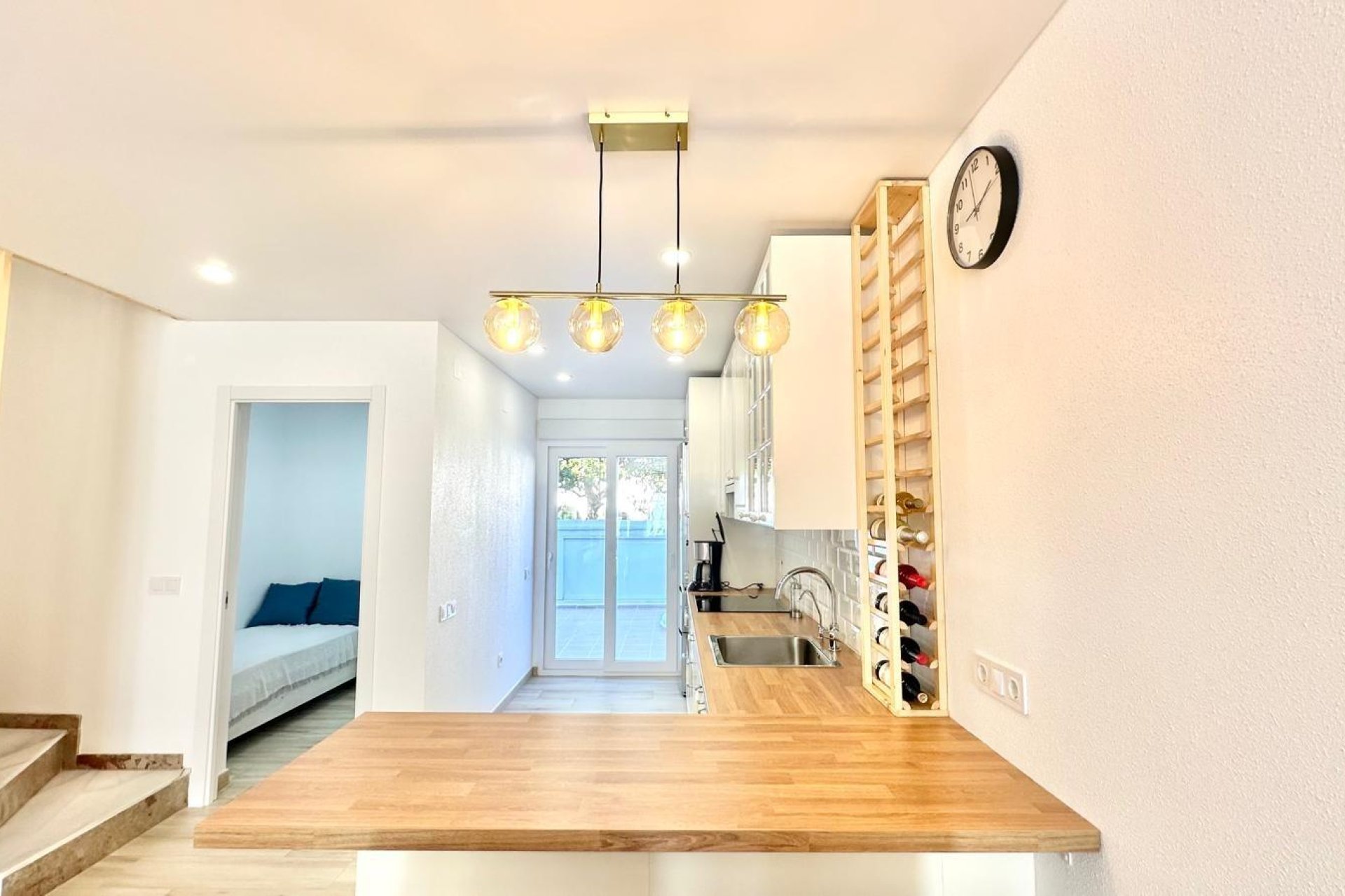 Resale - Town House -
Torrevieja - Estacion De Autobuses