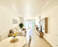 Resale - Town House -
Torrevieja - Estacion De Autobuses