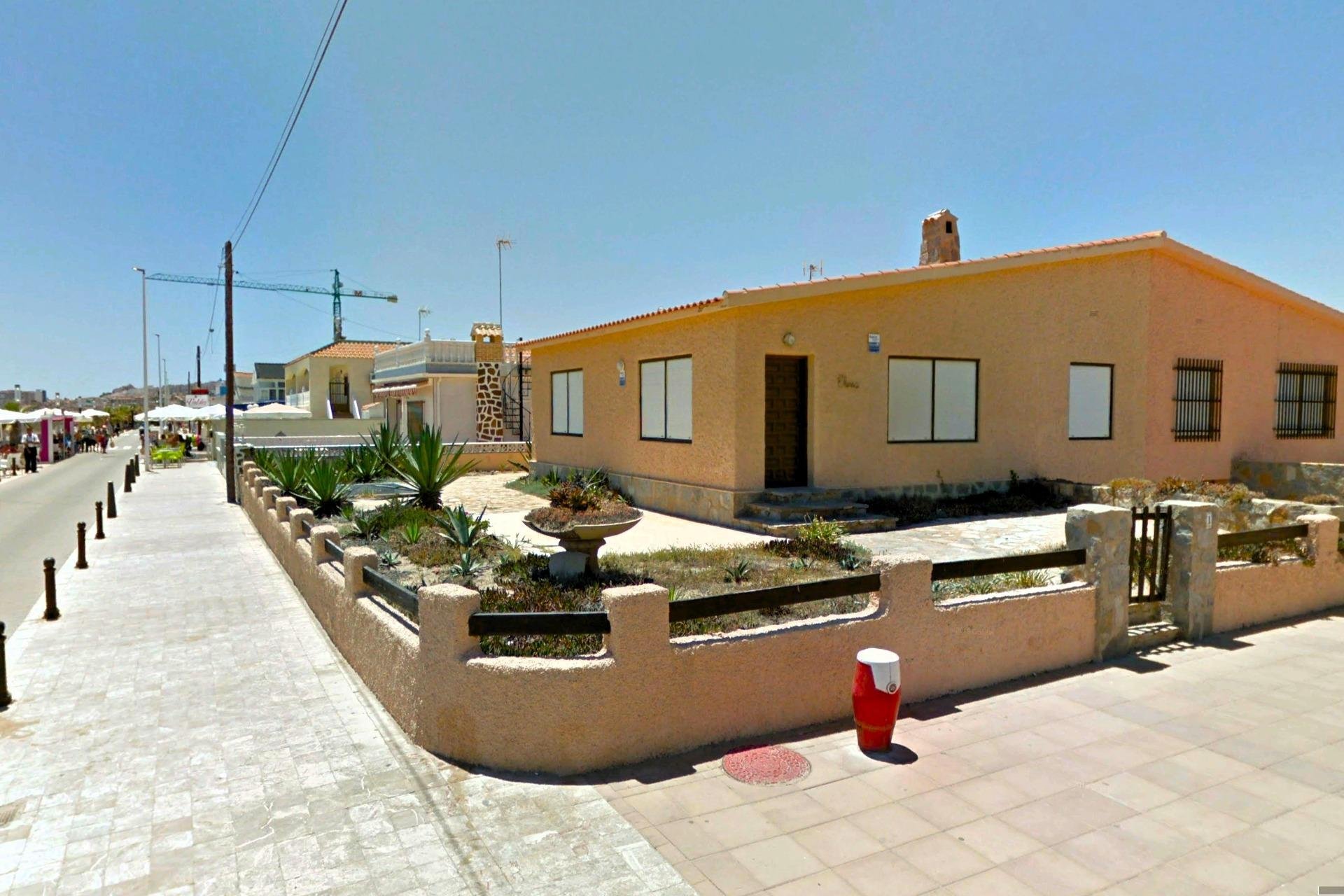 Resale - Town House -
Torrevieja - La Mata
