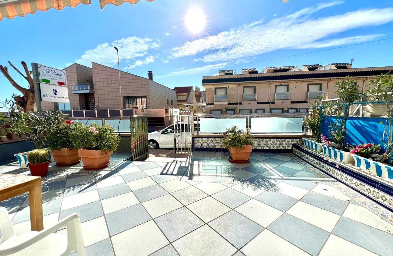 Resale - Town House -
Torrevieja - La Mata