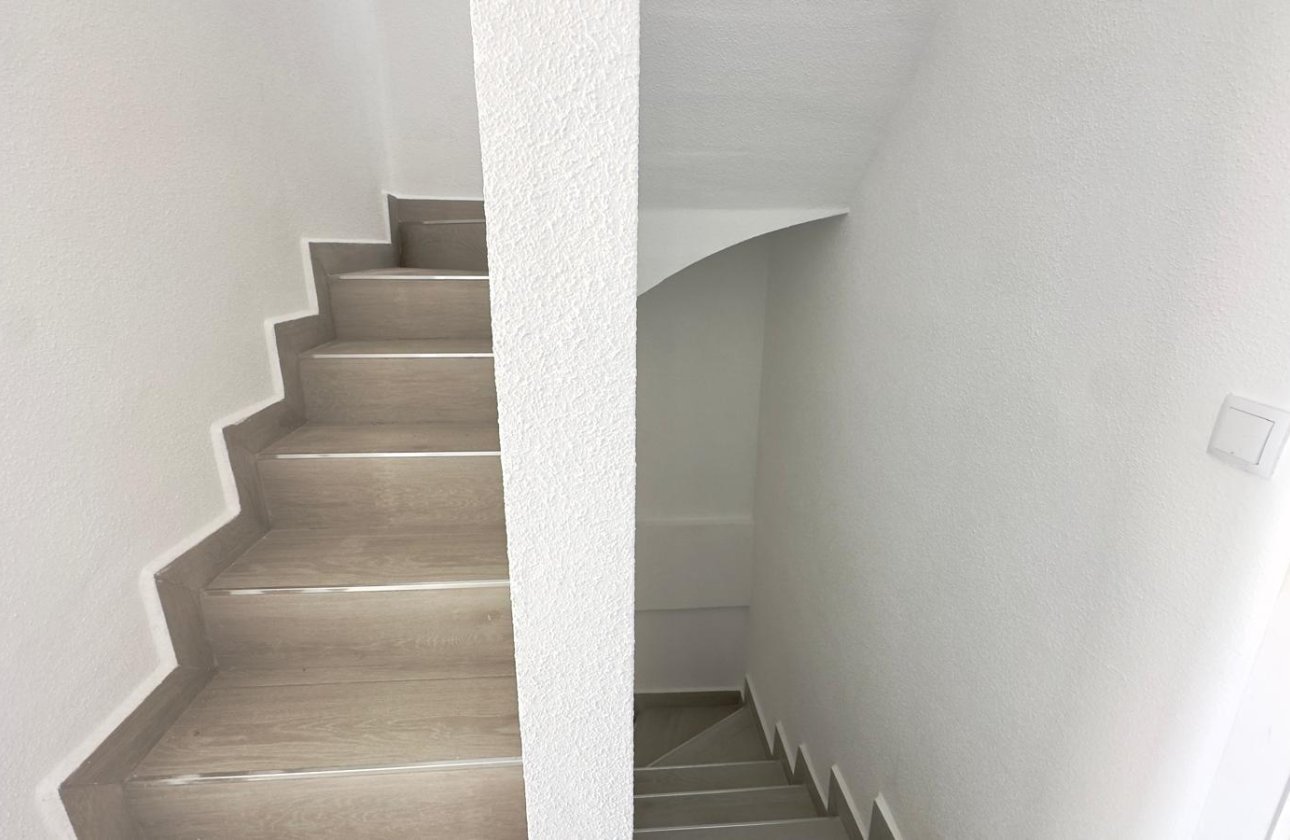 Resale - Town House -
Torrevieja - La Mata