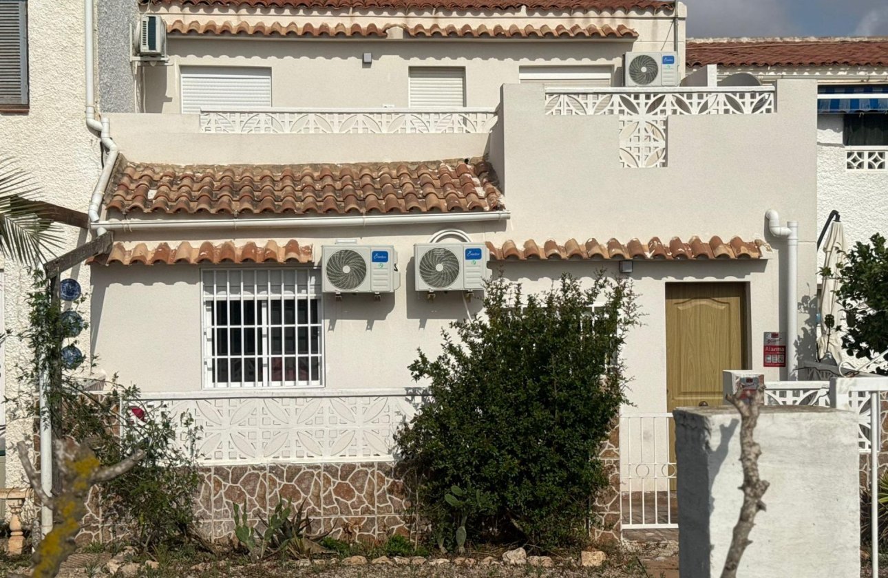Resale - Town House -
Torrevieja - La Siesta - El Salado - Torreta