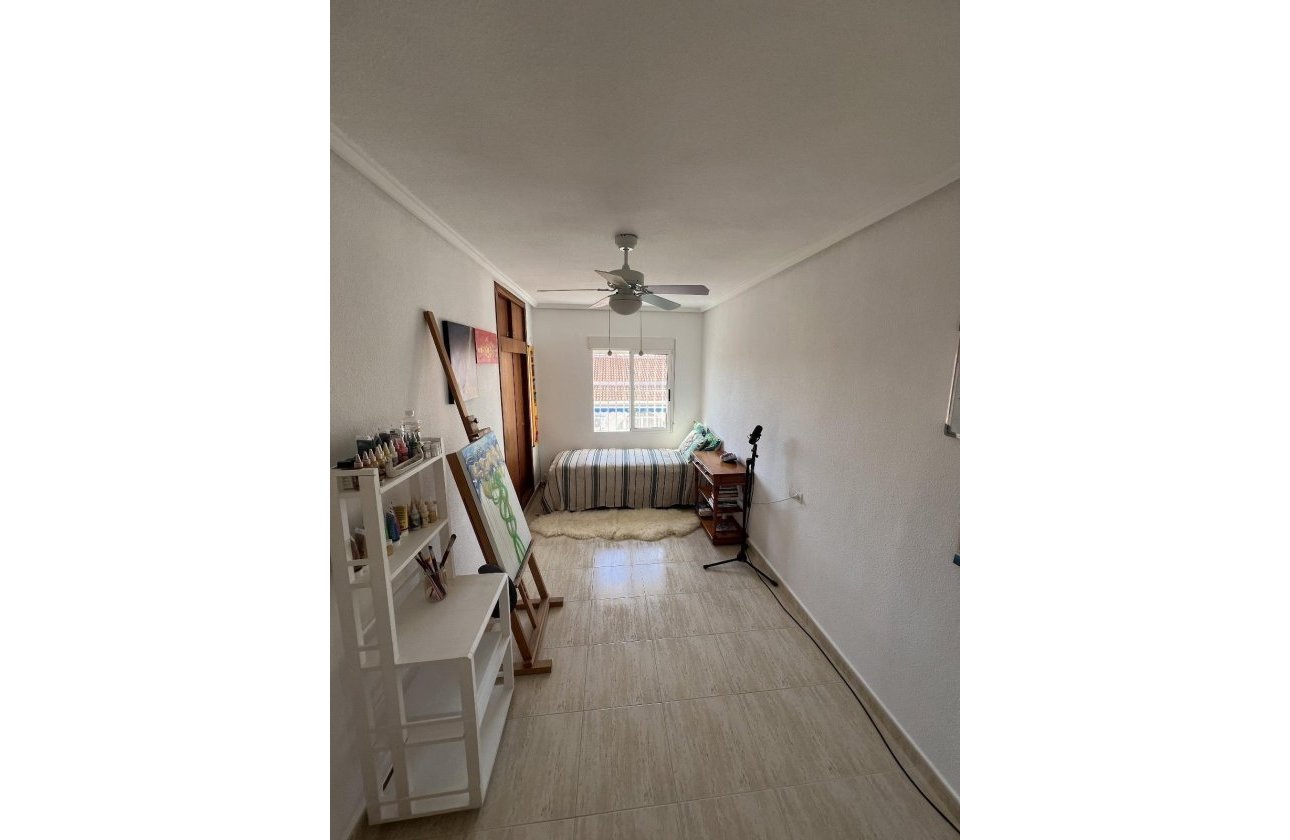 Resale - Town House -
Torrevieja - La Siesta - El Salado - Torreta