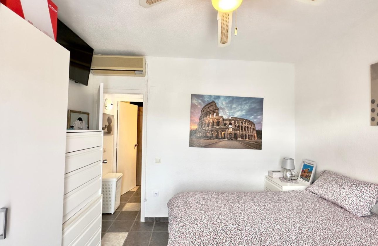 Resale - Town House -
Torrevieja - La Siesta - El Salado - Torreta