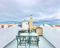 Resale - Town House -
Torrevieja - La Siesta - El Salado - Torreta