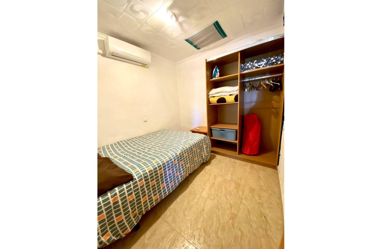 Resale - Town House -
Torrevieja - La Siesta - El Salado - Torreta