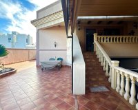 Resale - Town House -
Torrevieja - La Siesta
