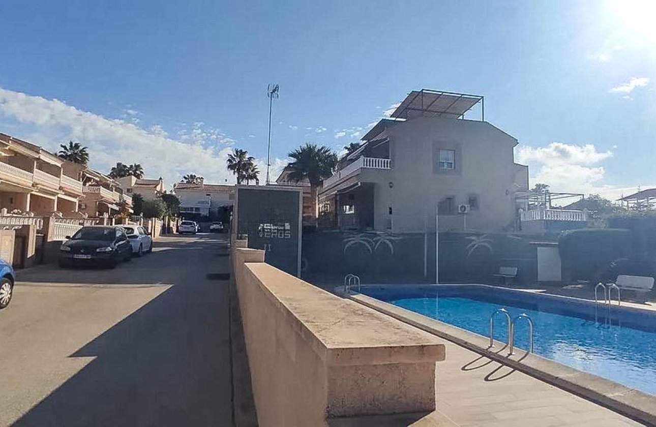Resale - Town House -
Torrevieja - Los Altos