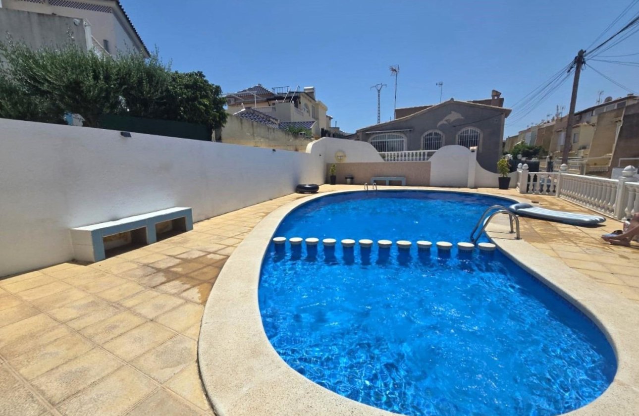 Resale - Town House -
Torrevieja - Los Balcones