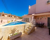 Resale - Town House -
Torrevieja - Los Frutales/ La Rosaleda