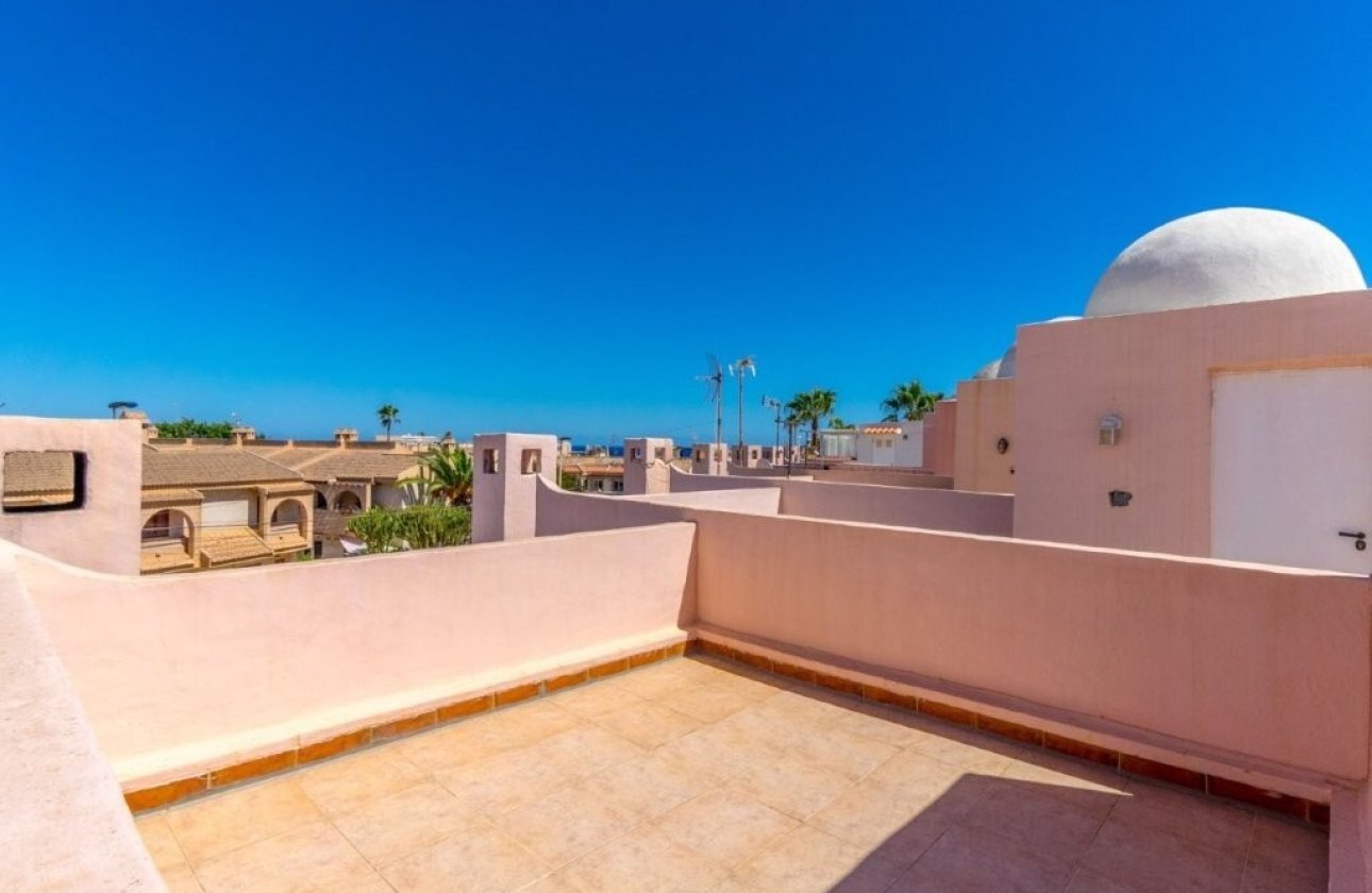 Resale - Town House -
Torrevieja - Los Frutales/ La Rosaleda