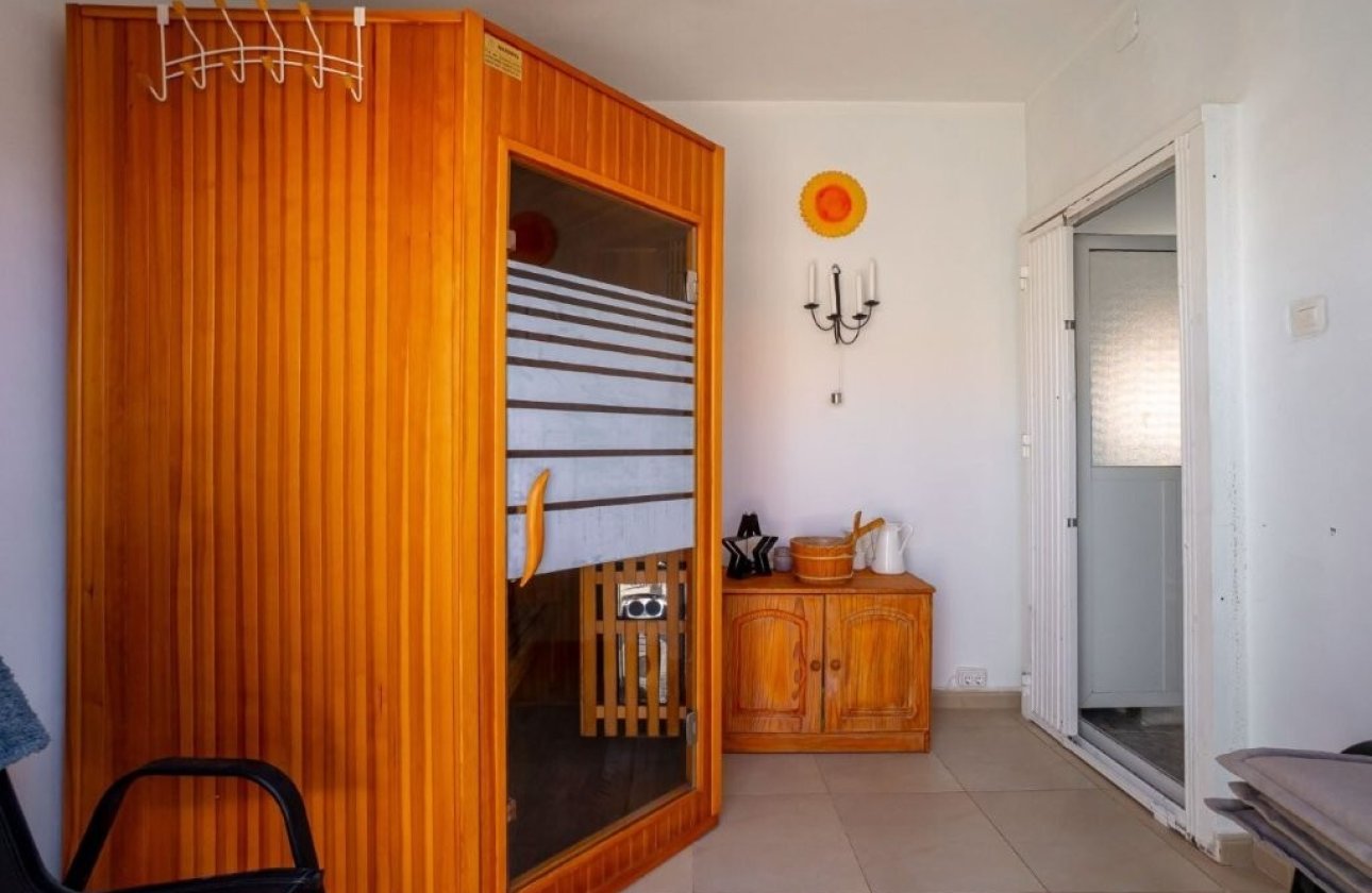 Resale - Town House -
Torrevieja - Los Frutales/ La Rosaleda
