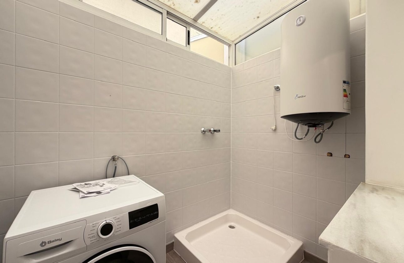 Resale - Town House -
Torrevieja - Miramar - Torre Del Moro