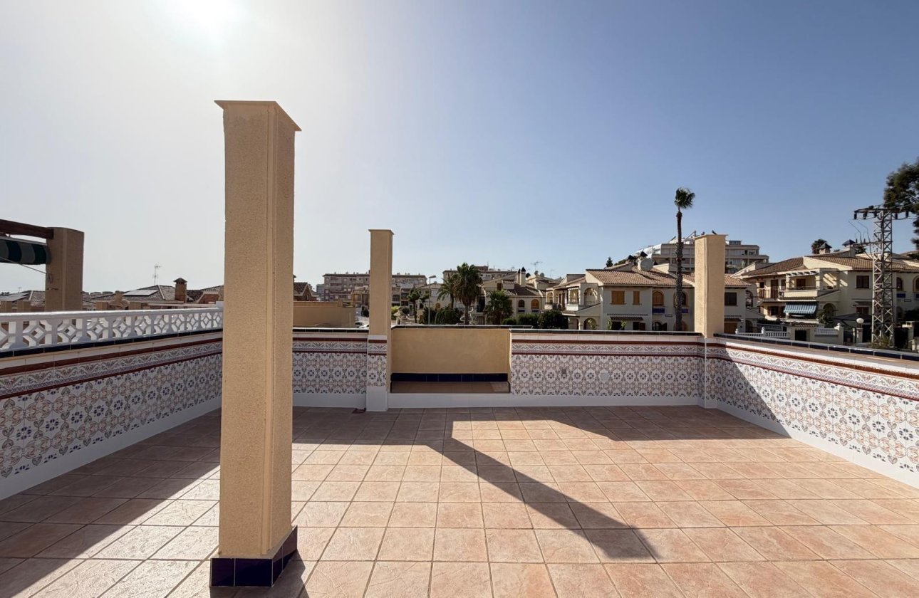Resale - Town House -
Torrevieja - Miramar - Torre Del Moro